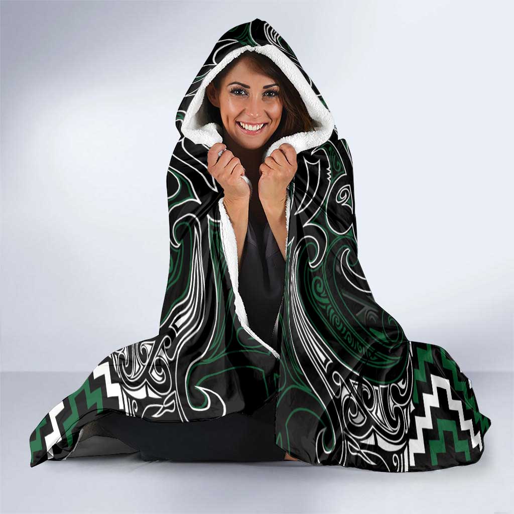 Maori Taiaha Pounamu Whakairo Personalized Hooded Blanket Jade Poutama Motifs