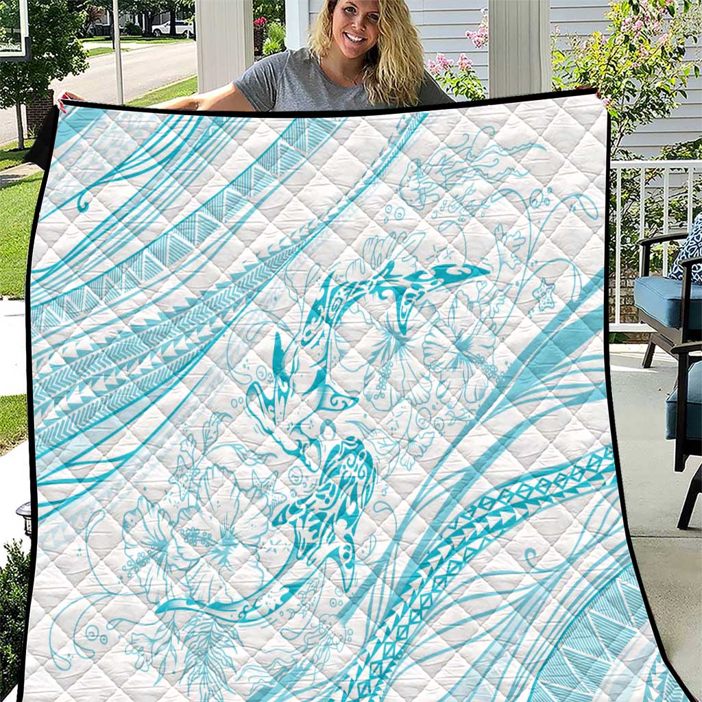 Sharks Couple Dreamy Polynesians Floral Sea Quilt Turquoise - Polynesian Pride