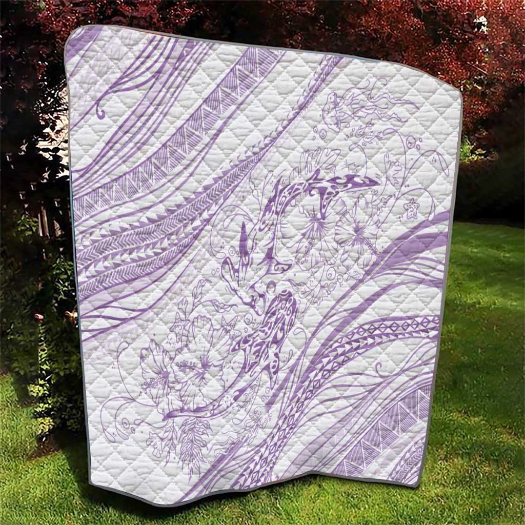 Sharks Couple Dreamy Polynesians Floral Sea Quilt Lilac - Polynesian Pride