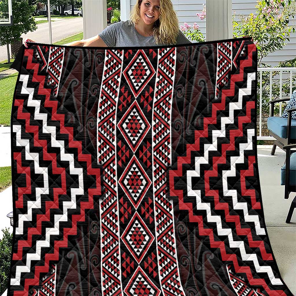 Red Tukutuku Pattern Aotearoa Quilt Niho Taniwha and Puhoro Motifs LT7 Red - Polynesian Pride