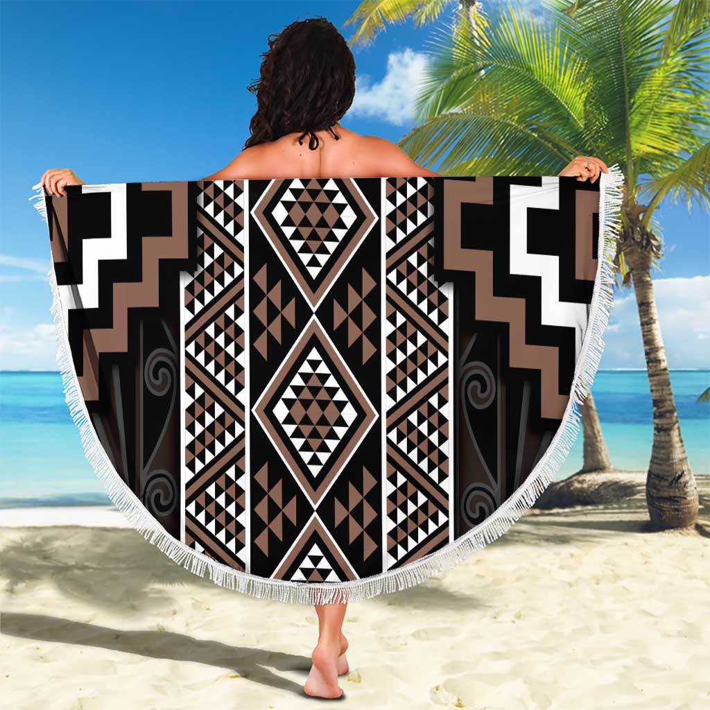 Classic Tukutuku Pattern Aotearoa Beach Blanket Niho Taniwha and Puhoro Motifs
