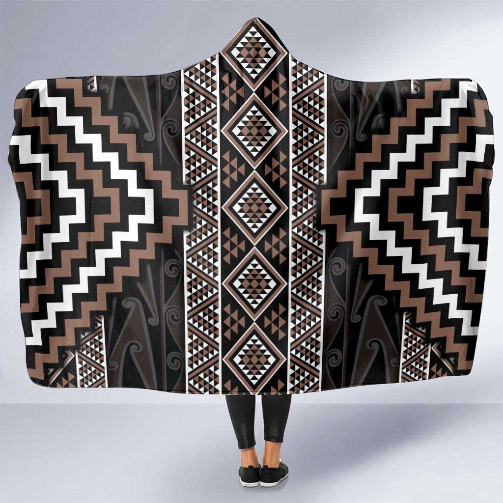 Classic Tukutuku Pattern Aotearoa Hooded Blanket Niho Taniwha and Puhoro Motifs