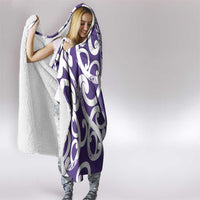 Violet Green Maori Hooded Blanket Koru Kowhaiwhai - Polynesian Pride