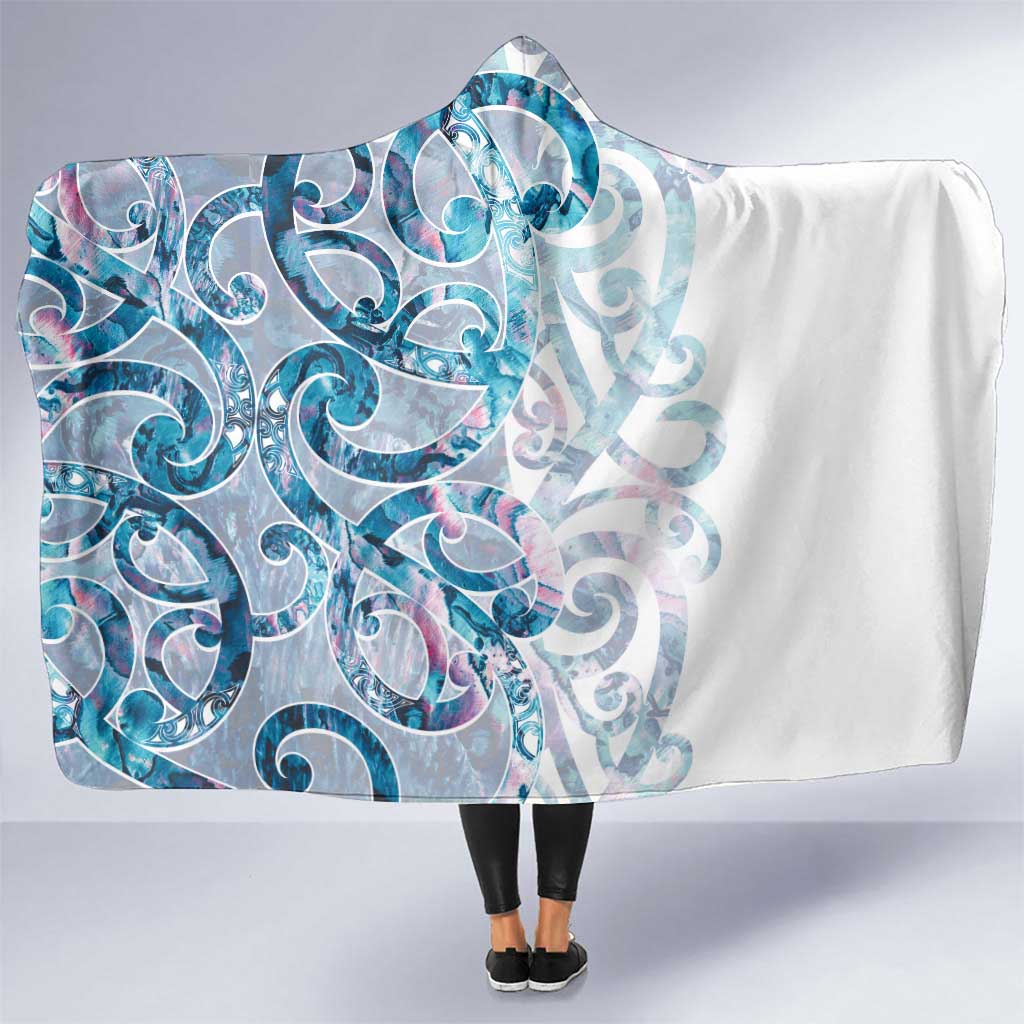 Turquoise Paua Shell Maori Hooded Blanket Koru Kowhaiwhai - Polynesian Pride