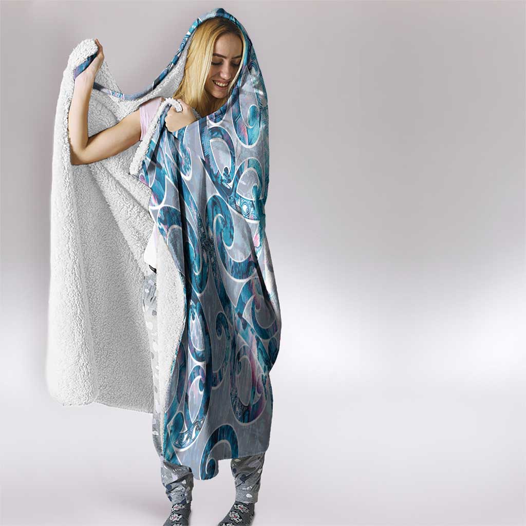 Turquoise Paua Shell Maori Hooded Blanket Koru Kowhaiwhai - Polynesian Pride