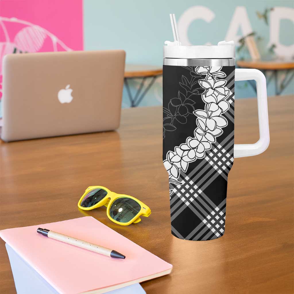 Hawaii Aloha Plumeria Lei Black Palaka Tumbler With Handle - Polynesian Pride