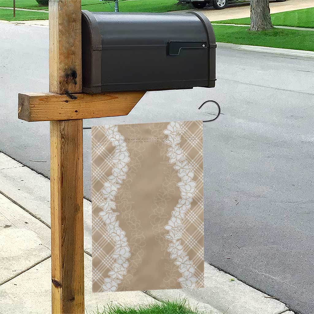 Hawaii Aloha Plumeria Lei Beige Palaka Garden Flag - Polynesian Pride