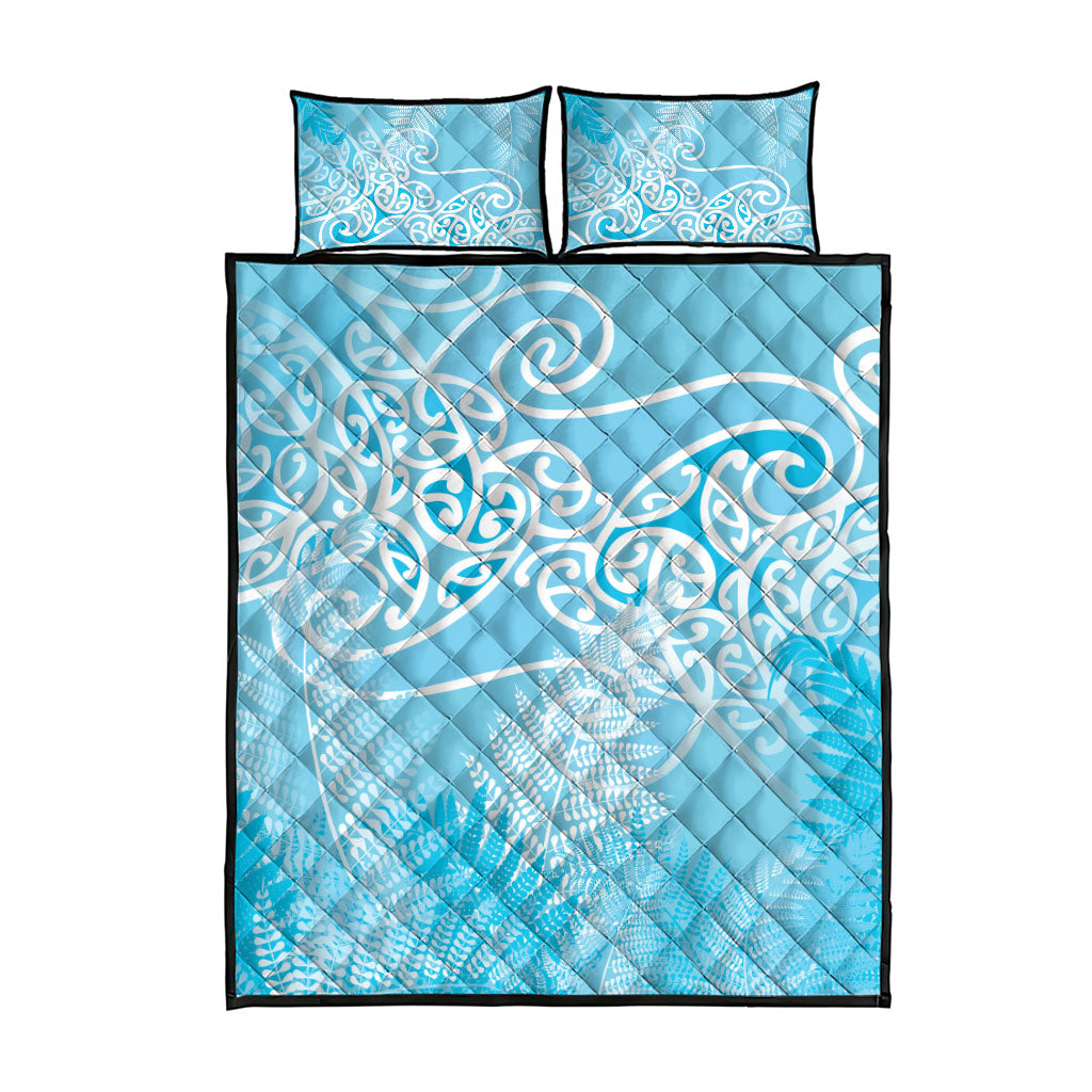 Aotearoa Maori Koru Curves Quilt Bed Set Silver Ferns - Turquoise