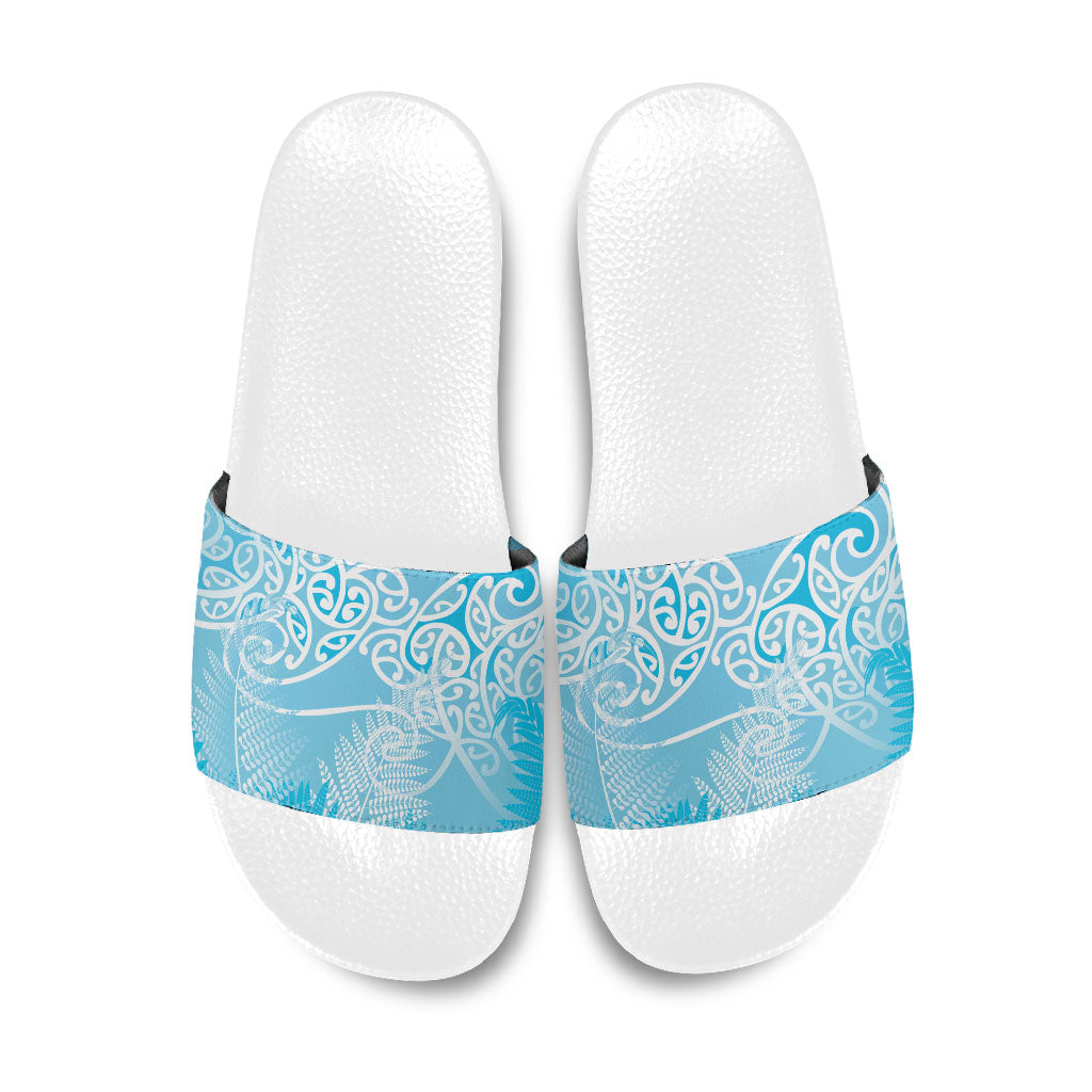 Aotearoa Maori Koru Curves Slide Sandals Silver Ferns - Turquoise