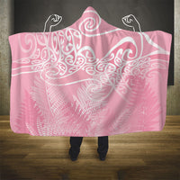 Aotearoa Maori Koru Curves Hooded Blanket Silver Ferns - Rose Pink