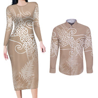 Aotearoa Maori Koru Curves Couples Matching Long Sleeve Bodycon Dress and Long Sleeve Button Shirt Silver Ferns - Mocha LT7 Beige - Polynesian Pride