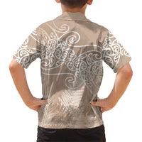Aotearoa Maori Koru Curves Family Matching Off Shoulder Maxi Dress and Hawaiian Shirt Silver Ferns - Mocha LT7 - Polynesian Pride