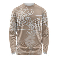 Aotearoa Maori Koru Curves Long Sleeve Shirt Silver Ferns - Mocha