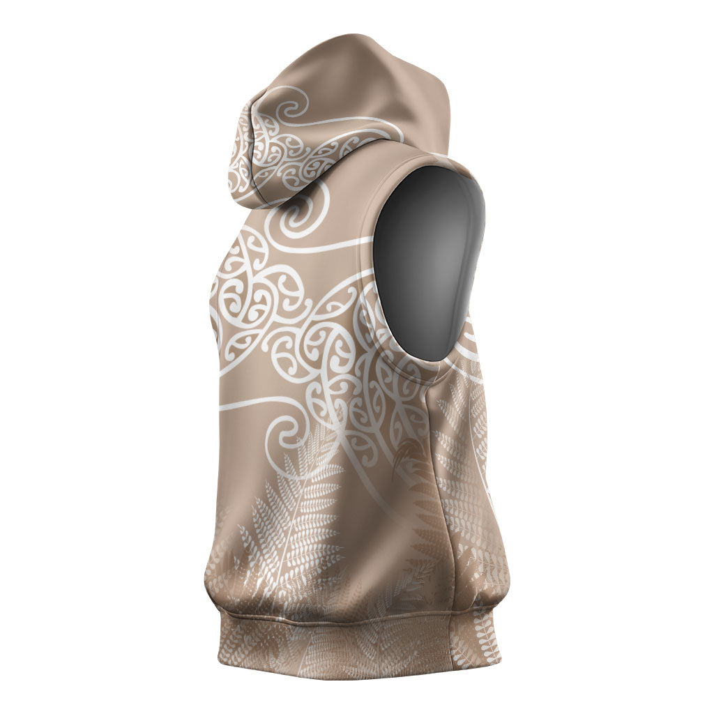 Aotearoa Maori Koru Curves Sleeveless Hoodie Silver Ferns - Mocha