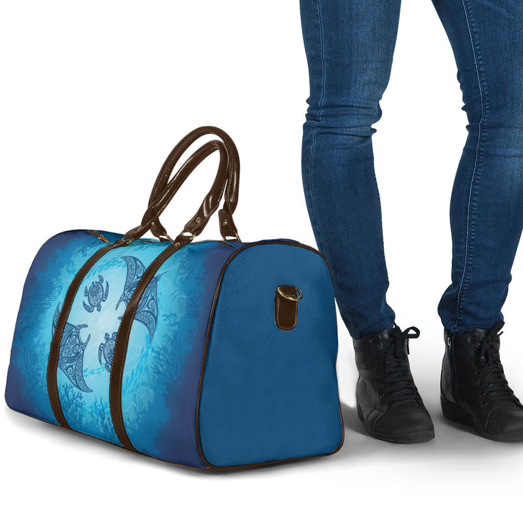 Hawaii Quilt Inspired Collection Aloha Sea Travel Bag Manta Ray and Turtles