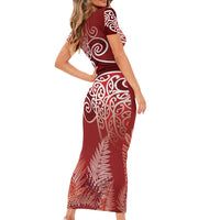 Aotearoa Maori Koru Curves Short Sleeve Bodycon Dress Silver Ferns - Crimson Red