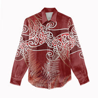 Aotearoa Maori Koru Curves Women Casual Shirt Silver Ferns - Crimson Red