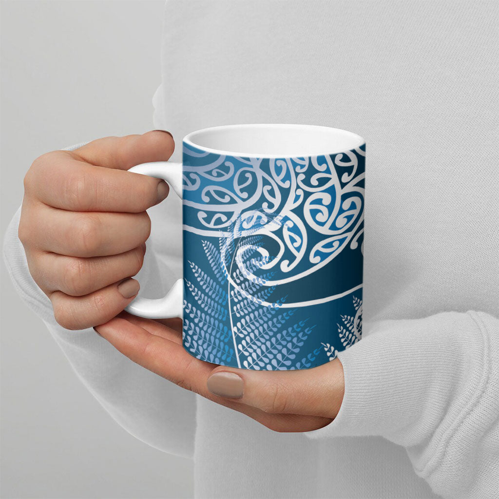 Aotearoa Maori Koru Curves Ceramic Mug Silver Ferns - Navy Blue