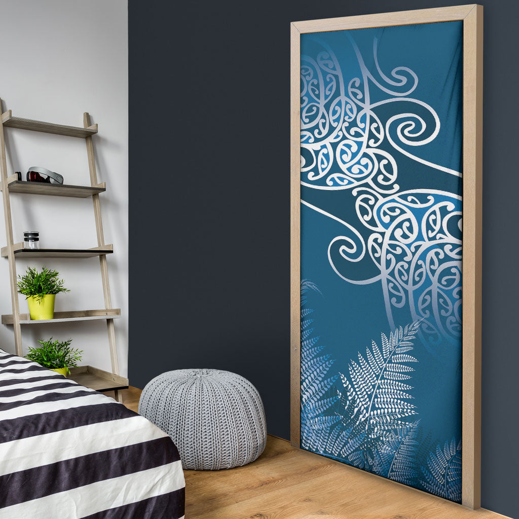 Aotearoa Maori Koru Curves Door Cover Silver Ferns - Navy Blue