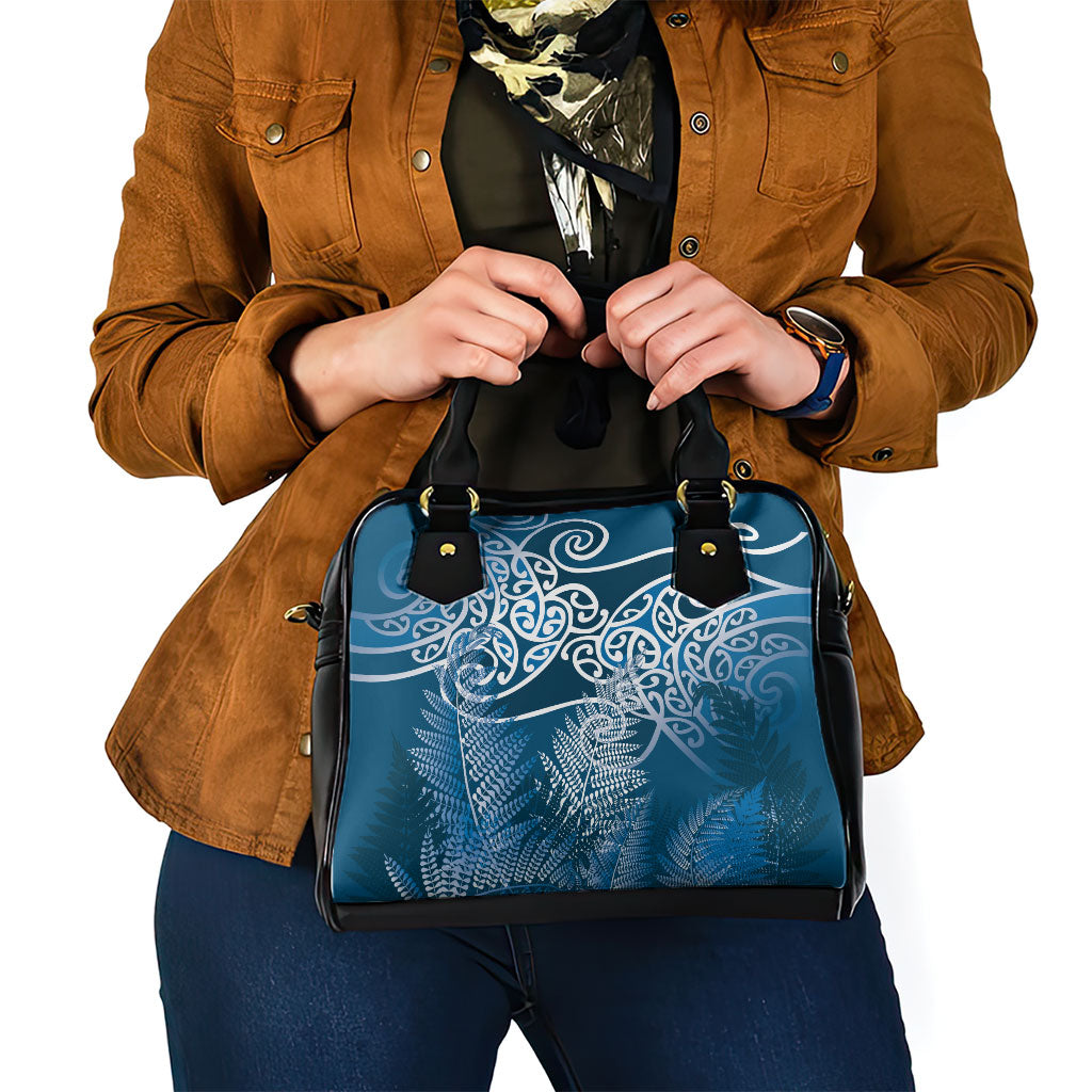 Aotearoa Maori Koru Curves Shoulder Handbag Silver Ferns - Navy Blue