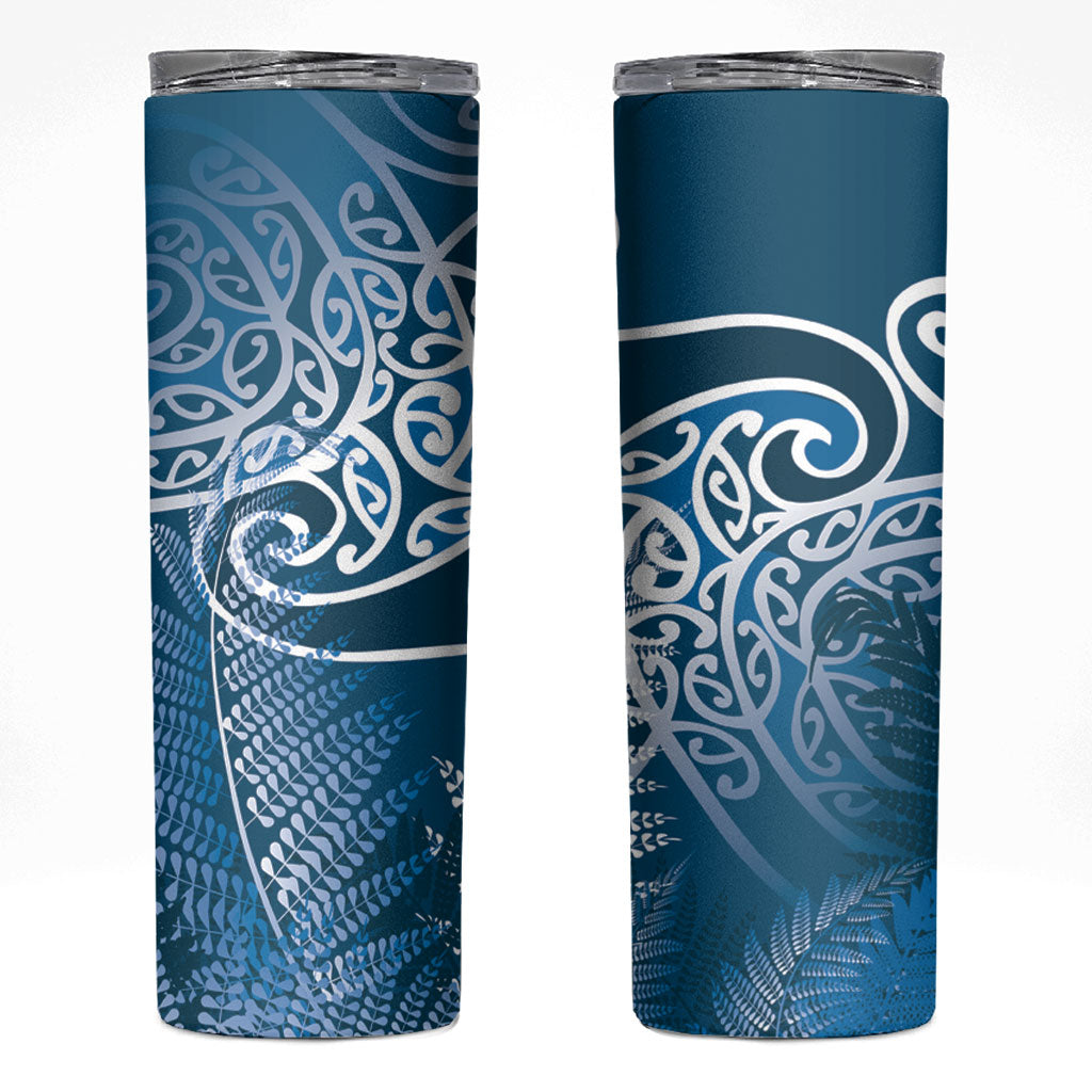 Aotearoa Maori Koru Curves Skinny Tumbler Silver Ferns - Navy Blue