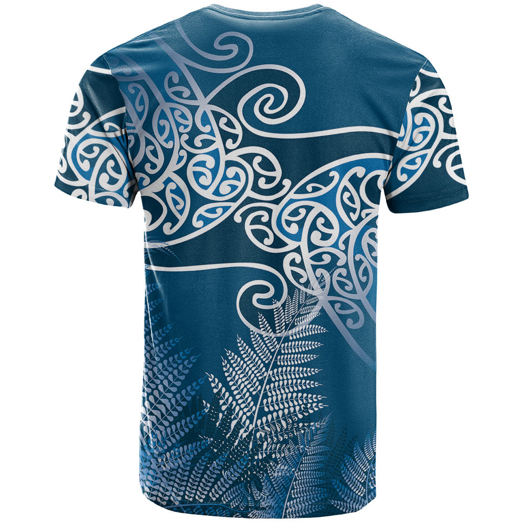 Aotearoa Maori Koru Curves T Shirt Silver Ferns - Navy Blue