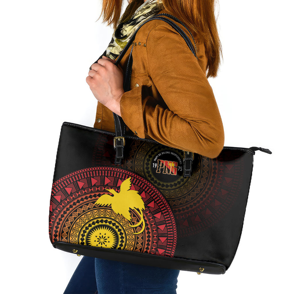 Papua New Guinea Independence Leather Tote Bag Tapa Circle LT7 Black - Polynesian Pride