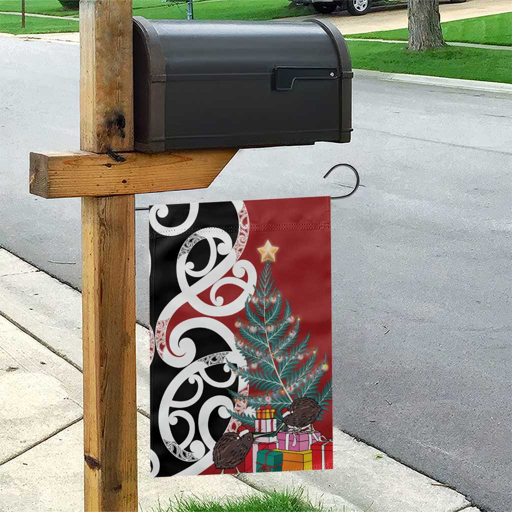 New Zealand Silver Fern Christmas Tree Garden Flag Meri Kirihimete - Polynesian Pride