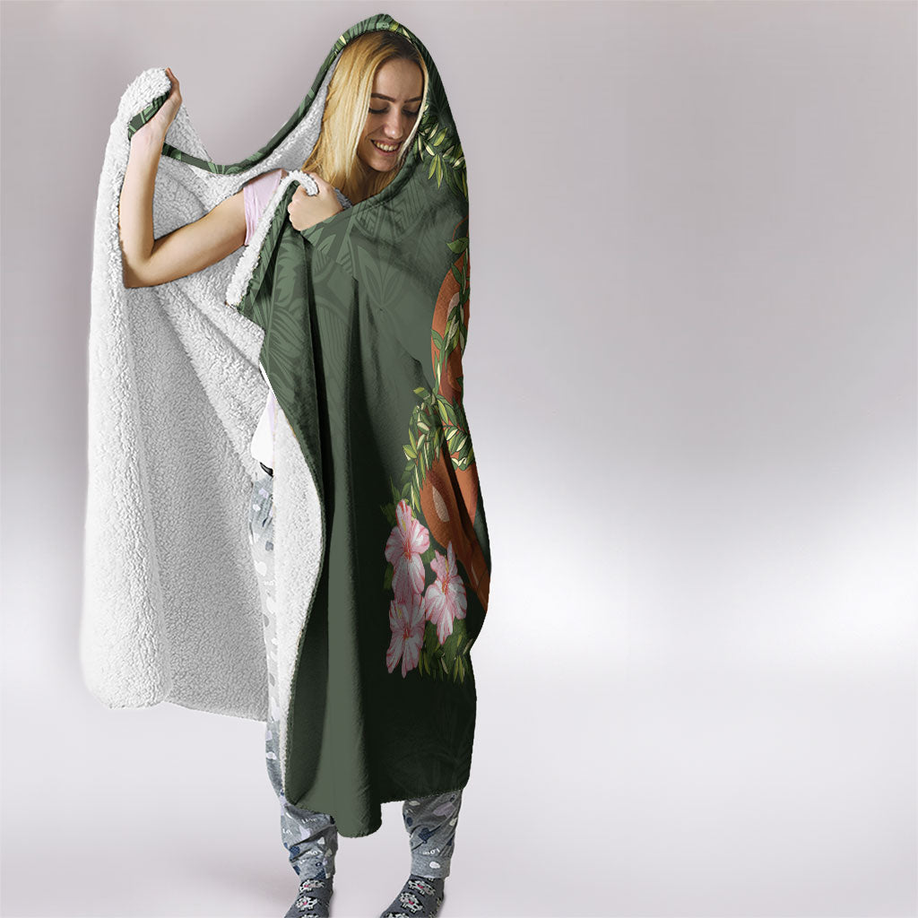 Aloha Hawaii Ipu Gourd Mix Maile Lei Hooded Blanket Sage Green LT7 - Polynesian Pride