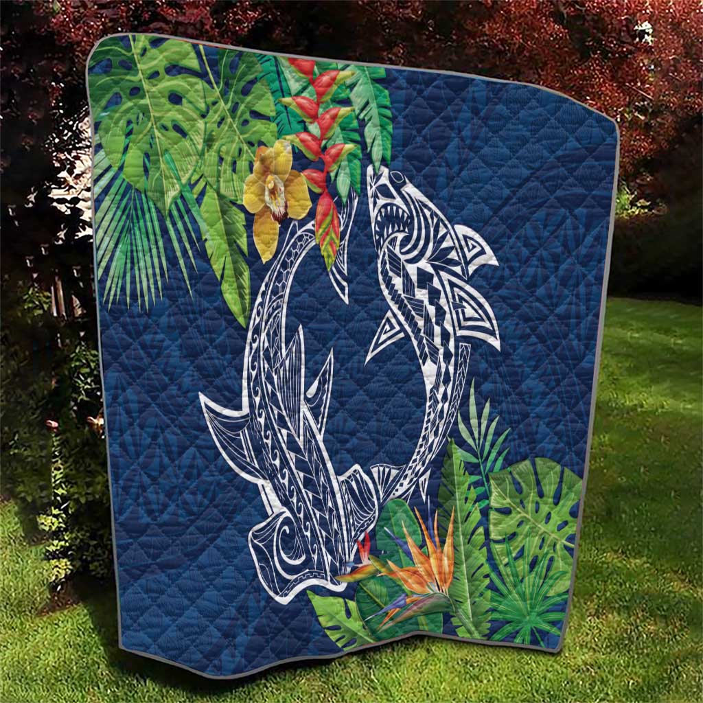 Polynesia Quilt Sharks Duo Tropical Navy