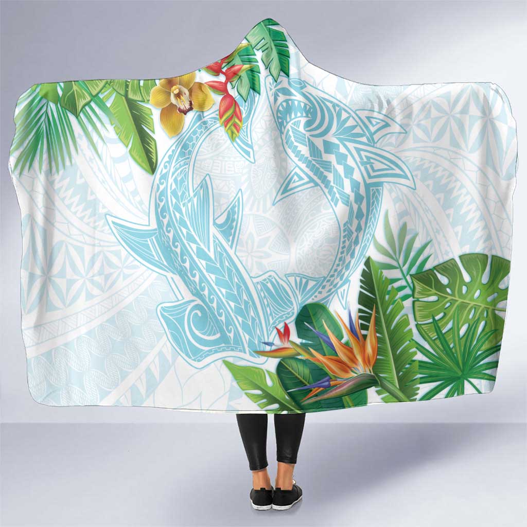 Polynesia Hooded Blanket Sharks Duo Tropical Turquoise