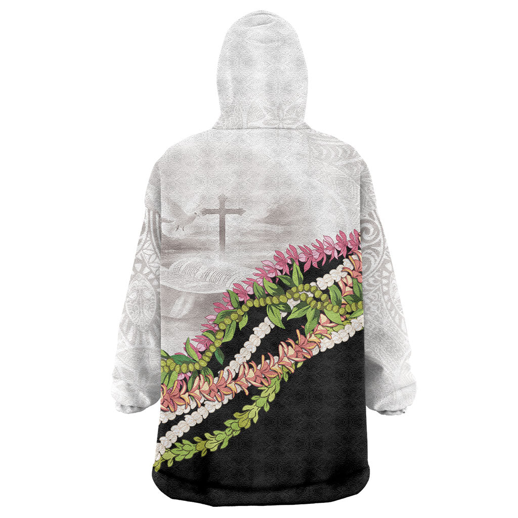 Hawaii Mokihana Mix Pikake Leis Mahalo 'Olelo Wearable Blanket Hoodie White Tapa