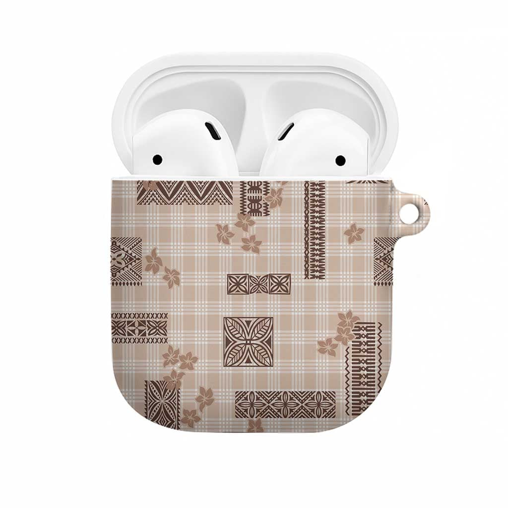 Hawaiian Quilt Tapa On Beige Palaka Motifs AirPods Case