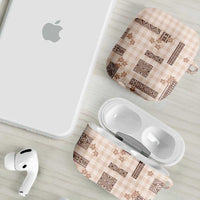 Hawaiian Quilt Tapa On Beige Palaka Motifs AirPods Case