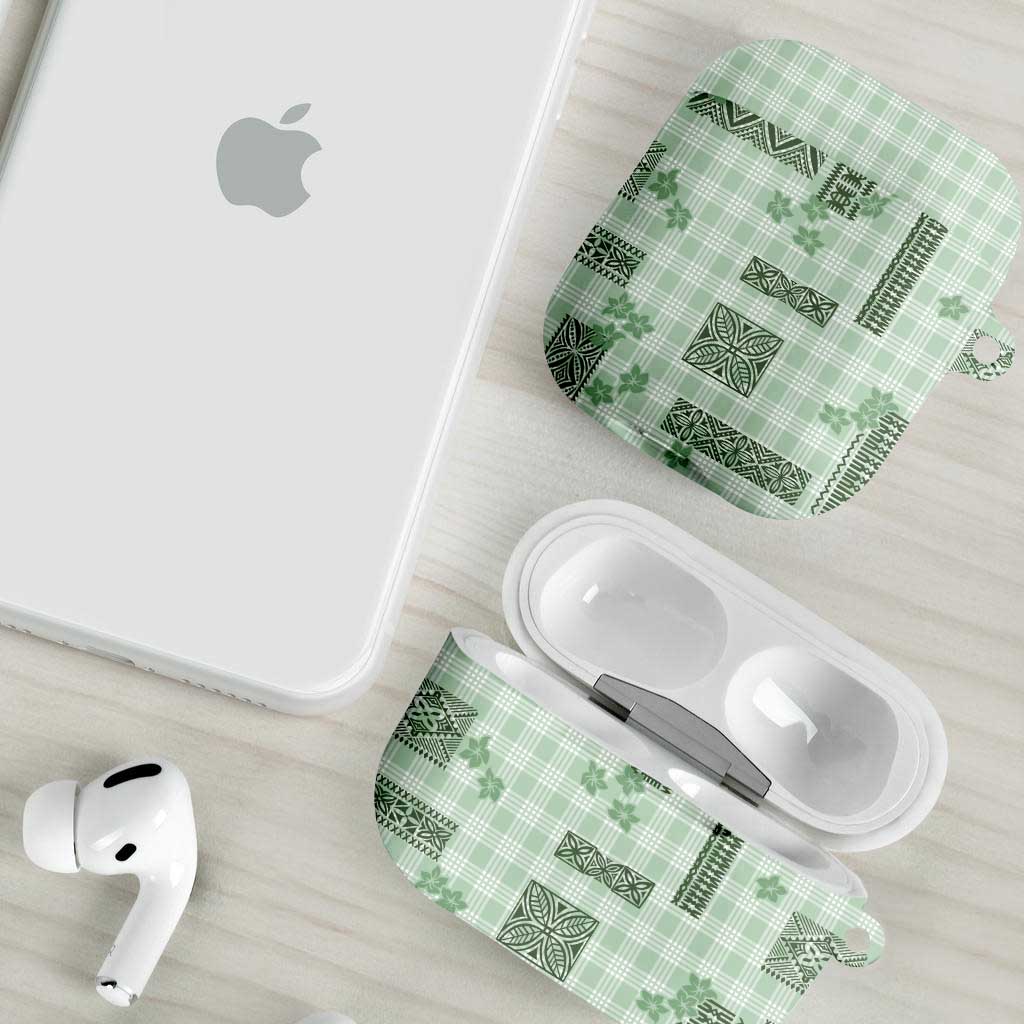 Hawaiian Quilt Tapa On Pastel Mint Palaka Motifs AirPods Case