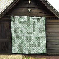 Hawaiian Quilt Tapa On Pastel Mint Palaka Motifs Quilt