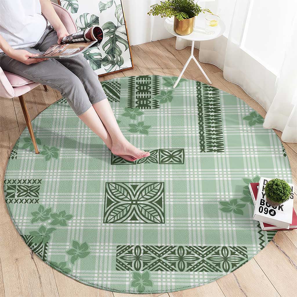 Hawaiian Quilt Tapa On Pastel Mint Palaka Motifs Round Carpet