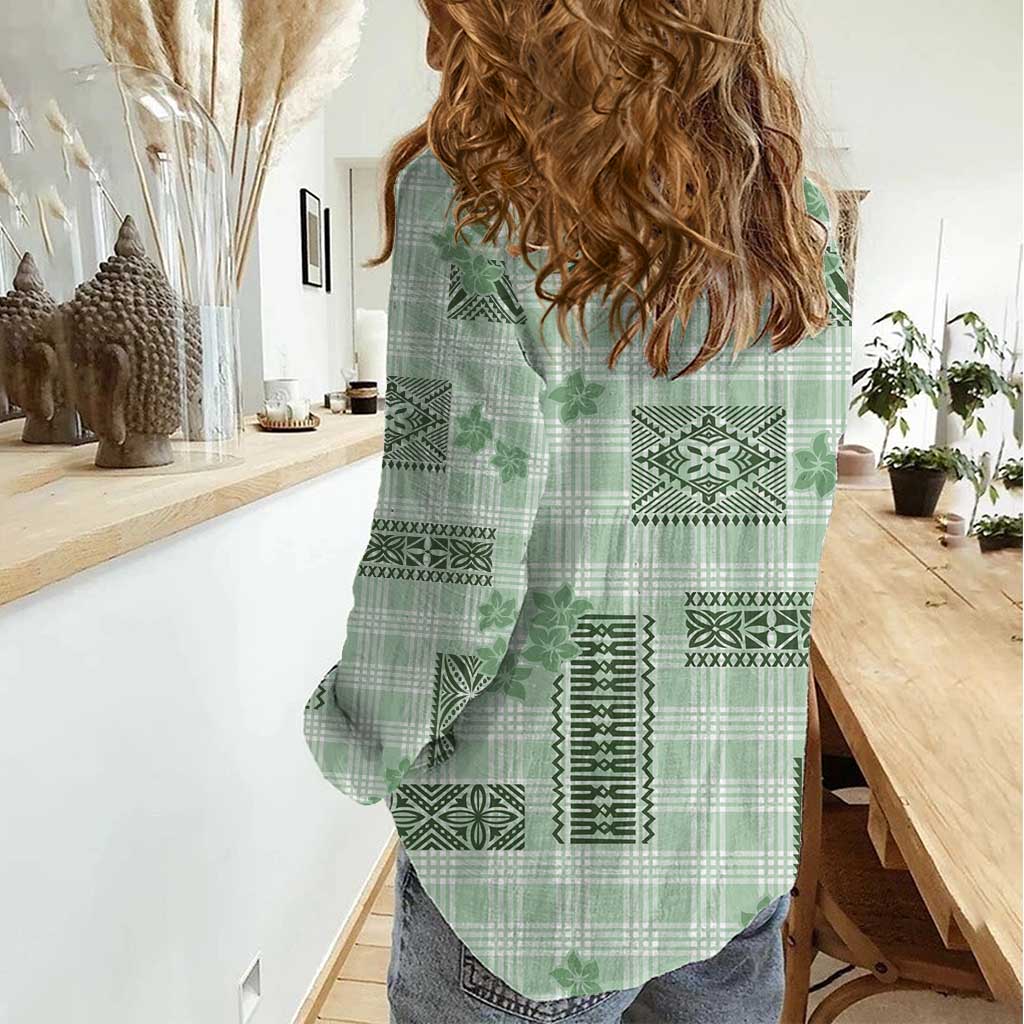 Hawaiian Quilt Tapa On Pastel Mint Palaka Motifs Women Casual Shirt