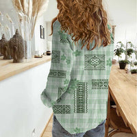 Hawaiian Quilt Tapa On Pastel Mint Palaka Motifs Women Casual Shirt