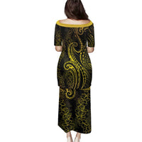 Polynesia Plumeria Lei Family Matching Puletasi and Hawaiian Shirt Black Gold Curves Motif LT7 - Polynesian Pride