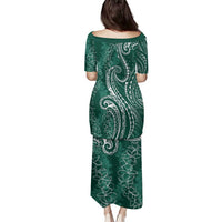 Polynesia Plumeria Lei Family Matching Puletasi and Hawaiian Shirt Sage Green Curves Motif LT7 - Polynesian Pride