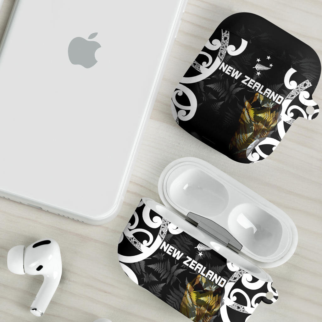 New Zealand WC2026 Black AirPods Case Silver Fern