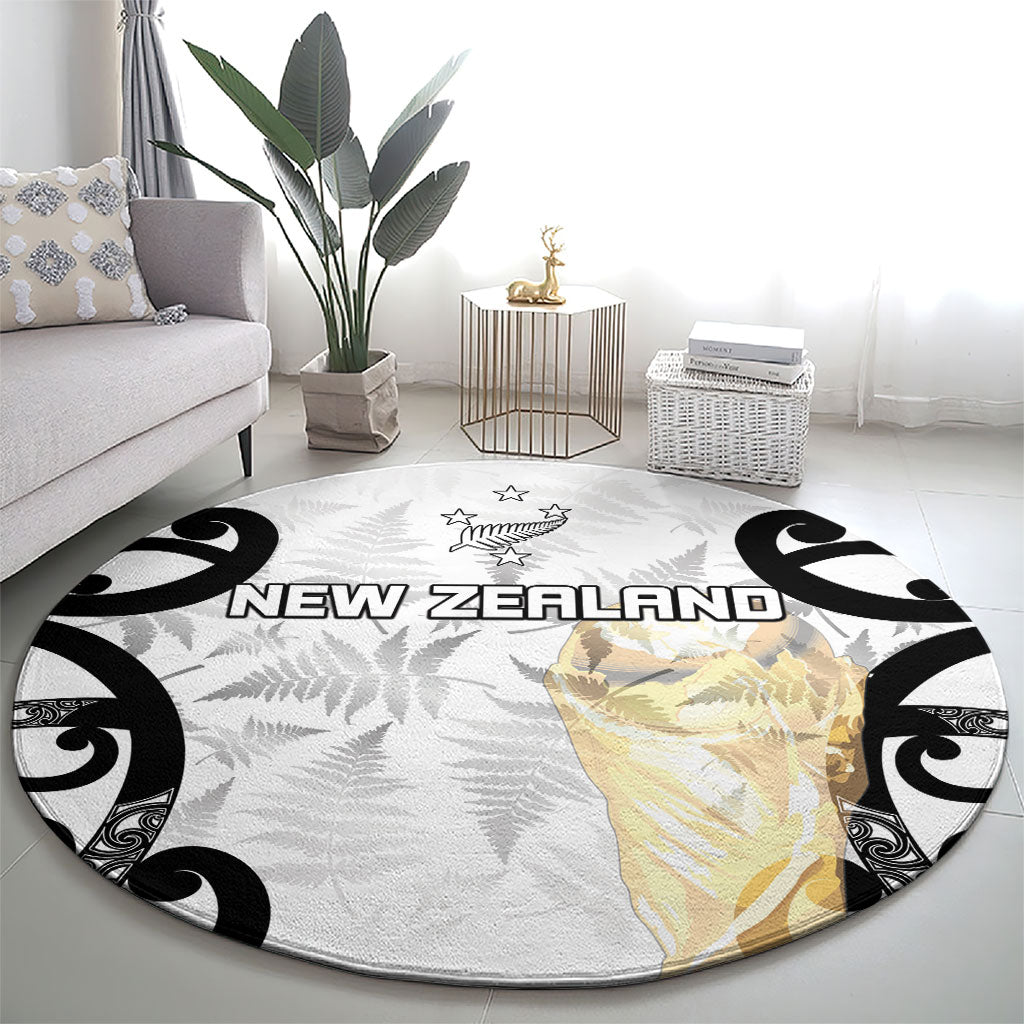 New Zealand WC2026 White Round Carpet Silver Fern