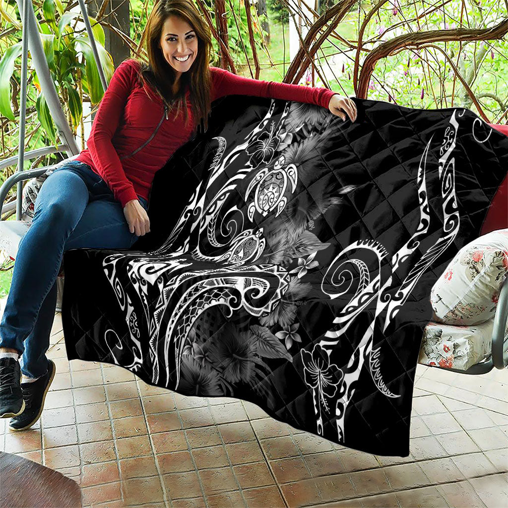 Aloha Hawaii Turtles Floral Quilt Obsidian Glaze