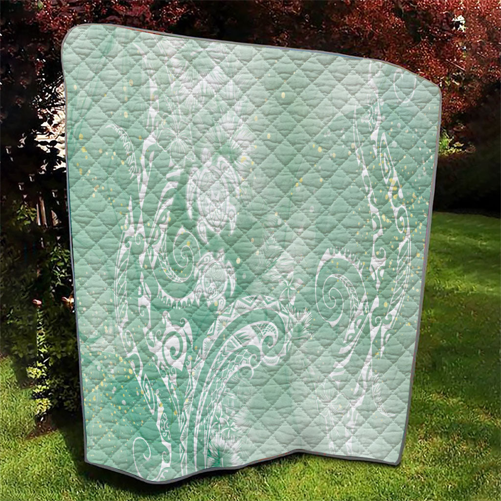 Aloha Hawaii Turtles Floral Quilt Seafoam Marbles Glaze