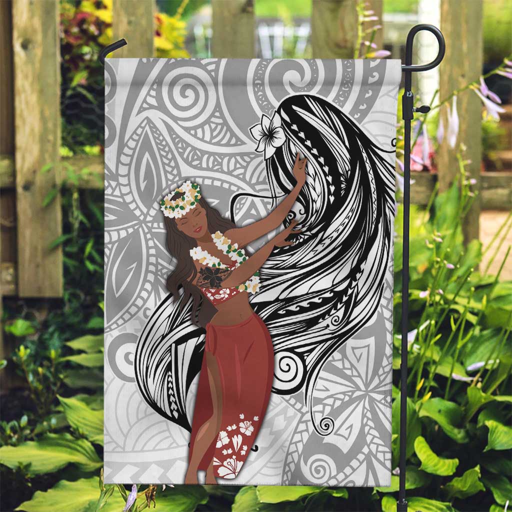 Tahiti Islands Polynesian Plumeria Garden Flag Tahitian Vahine 'Ote'a - White