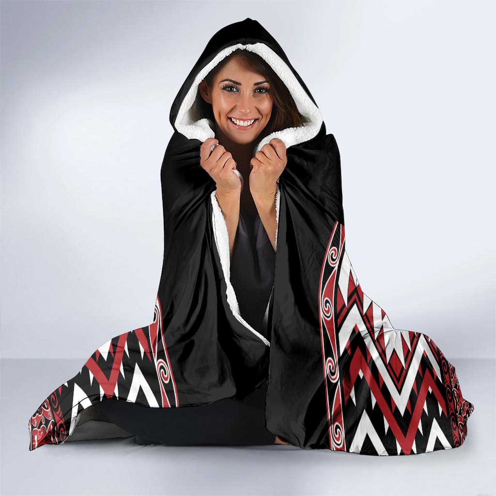 Personalised Aotearoa Waitangi Hooded Blanket Taniko Motifs - Mania Gecko