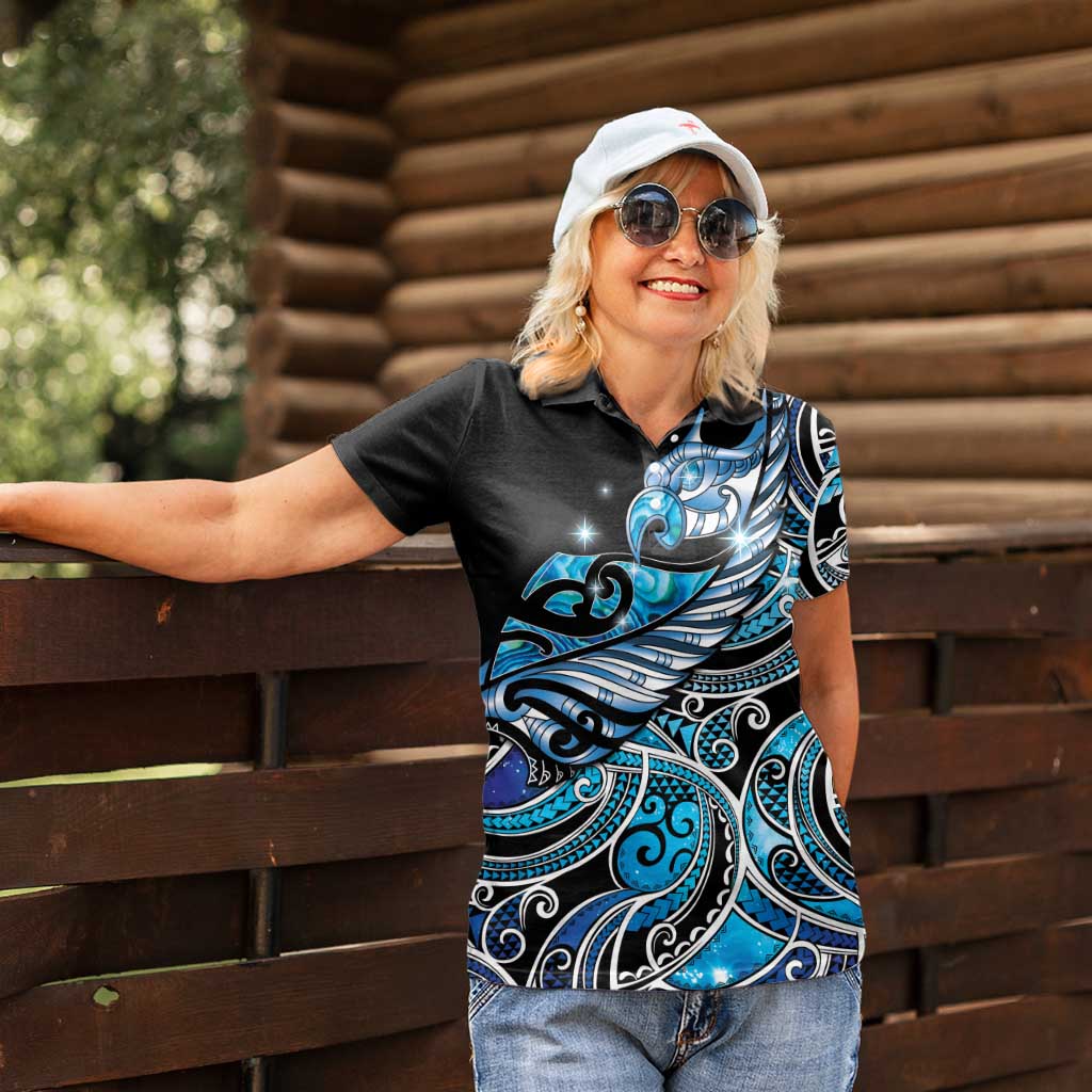 Maori Matariki - Manaia Women Polo Shirt Galaxy Blue Paua Shell