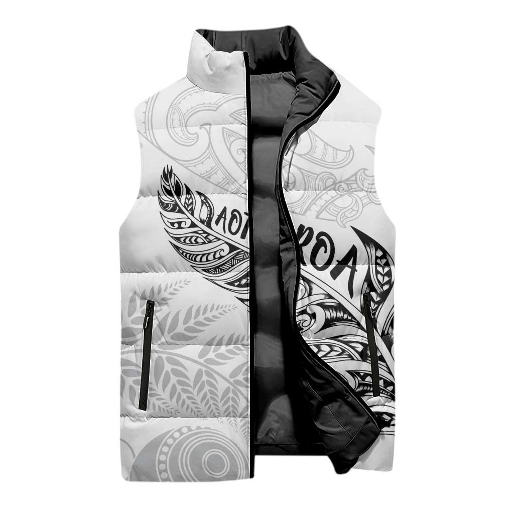 Aotearoa Personalized Lawn Bowls Maori Sleeveless Puffer Jacket New Zealand White Tribal Silver Fern - Polynesian Pride