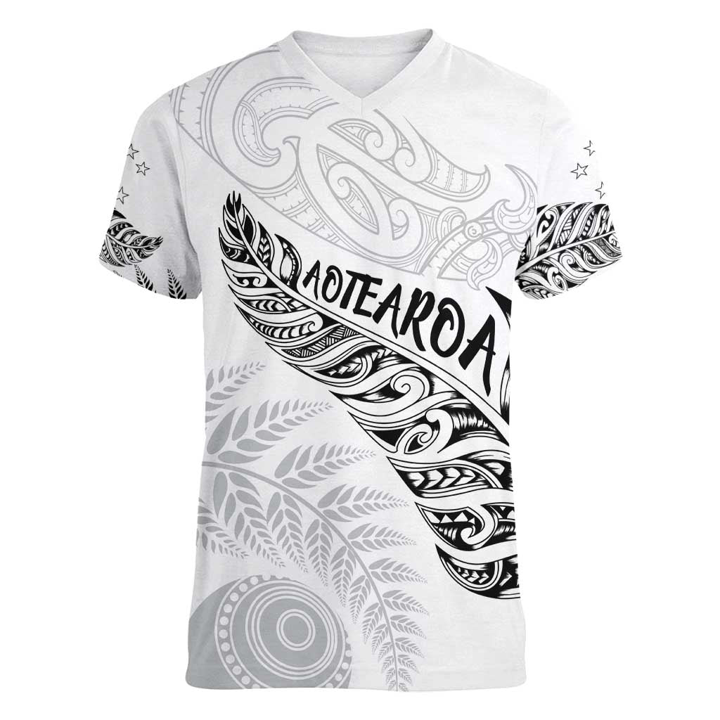 Aotearoa Personalized Lawn Bowls Maori Women V-Neck T-Shirt New Zealand White Tribal Silver Fern - Polynesian Pride